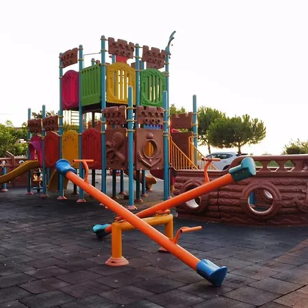 Ulugut Termal 酒店 *